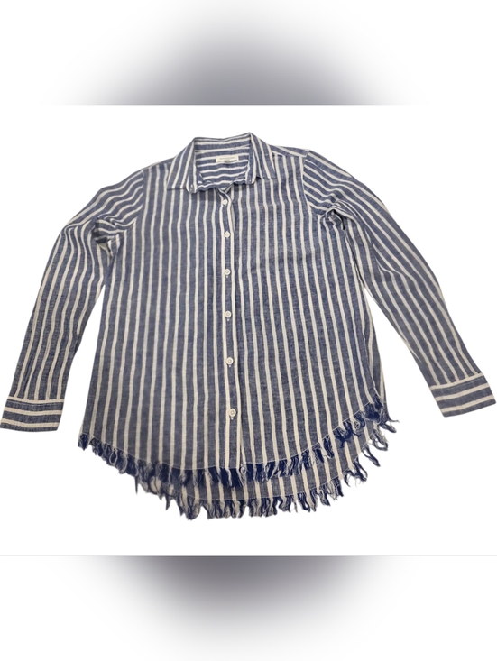beachlunchlounge Tops - beachlunchlounge Blue & White Striped Button-Down Shirt Size Small